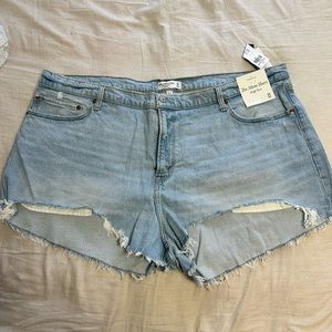 Abercrombie & Fitch Curve Love Mom Shorts, size 22